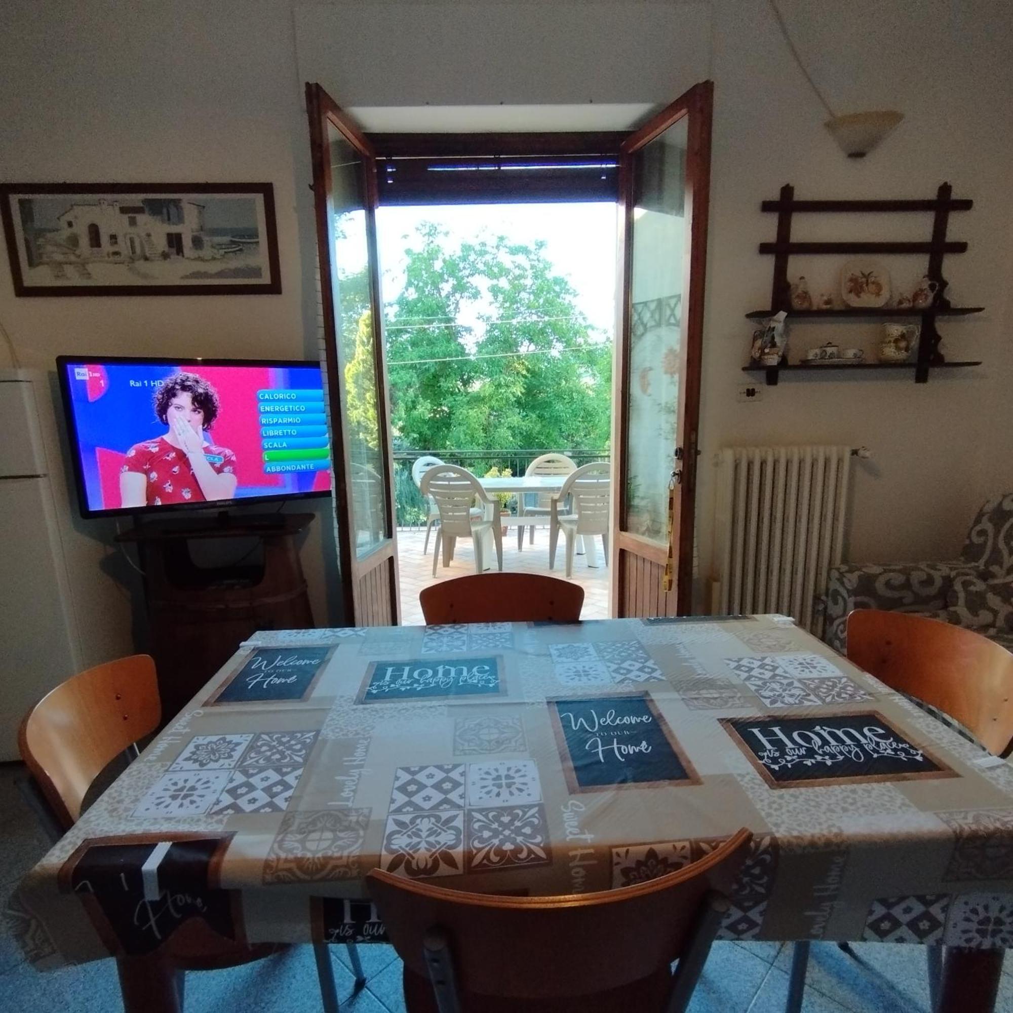 Casa Ugo Appartement Poppi Buitenkant foto